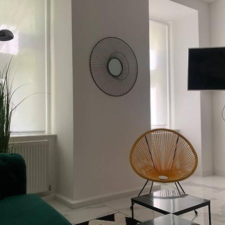 Cool City Center Apt. @ Metro And Shopping Street Βιέννη Εξωτερικό φωτογραφία