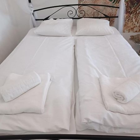 Cool City Center Apt. @ Metro And Shopping Street Βιέννη Εξωτερικό φωτογραφία