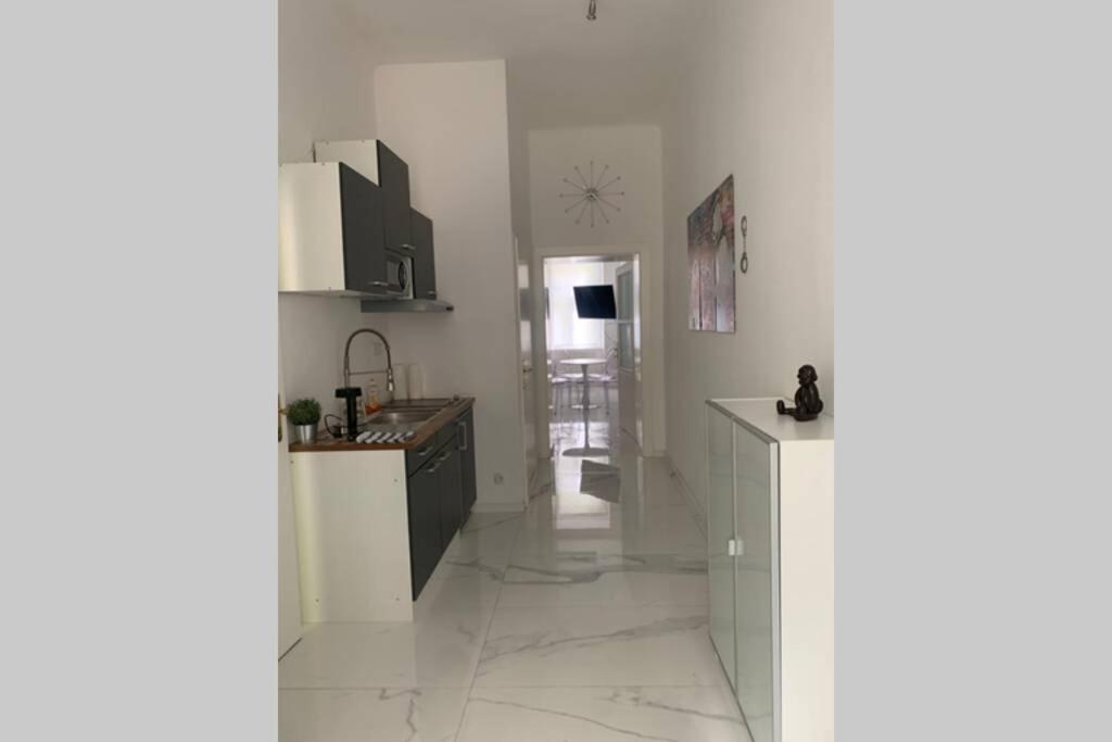Cool City Center Apt. @ Metro And Shopping Street Βιέννη Εξωτερικό φωτογραφία