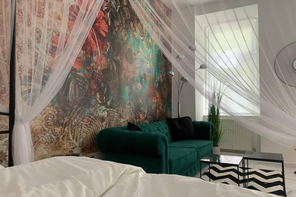 Cool City Center Apt. @ Metro And Shopping Street Βιέννη Εξωτερικό φωτογραφία