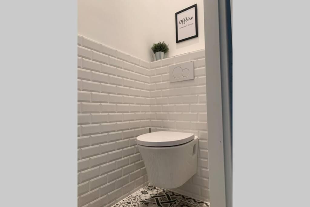 Cool City Center Apt. @ Metro And Shopping Street Βιέννη Εξωτερικό φωτογραφία